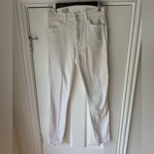 GAP white skinny jeans